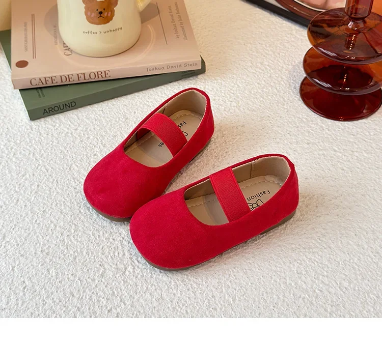Girls Dance Performance Shoes Slip-on Kids Soild Candy Color Ins Trendy 2026 New Girls Flat Shoes Soft Sole Round Toes 23-30