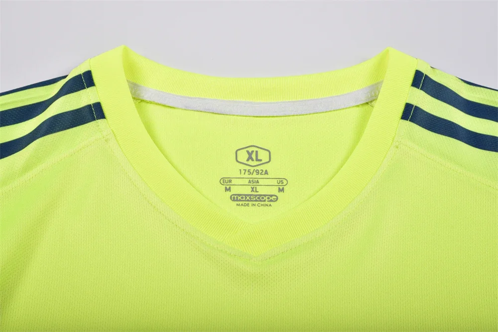 Men's Kids Boys Elbow Protective Forms Football Jersey Shirts with Sponge Protector for Soccer Training Goal Keeper Clothing