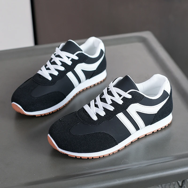 Women's Lightweight Casual Sneakers Fashion Non Slip Lace Up Sports Shoes for Women Striped Pattern Comfortable Walking Shoes