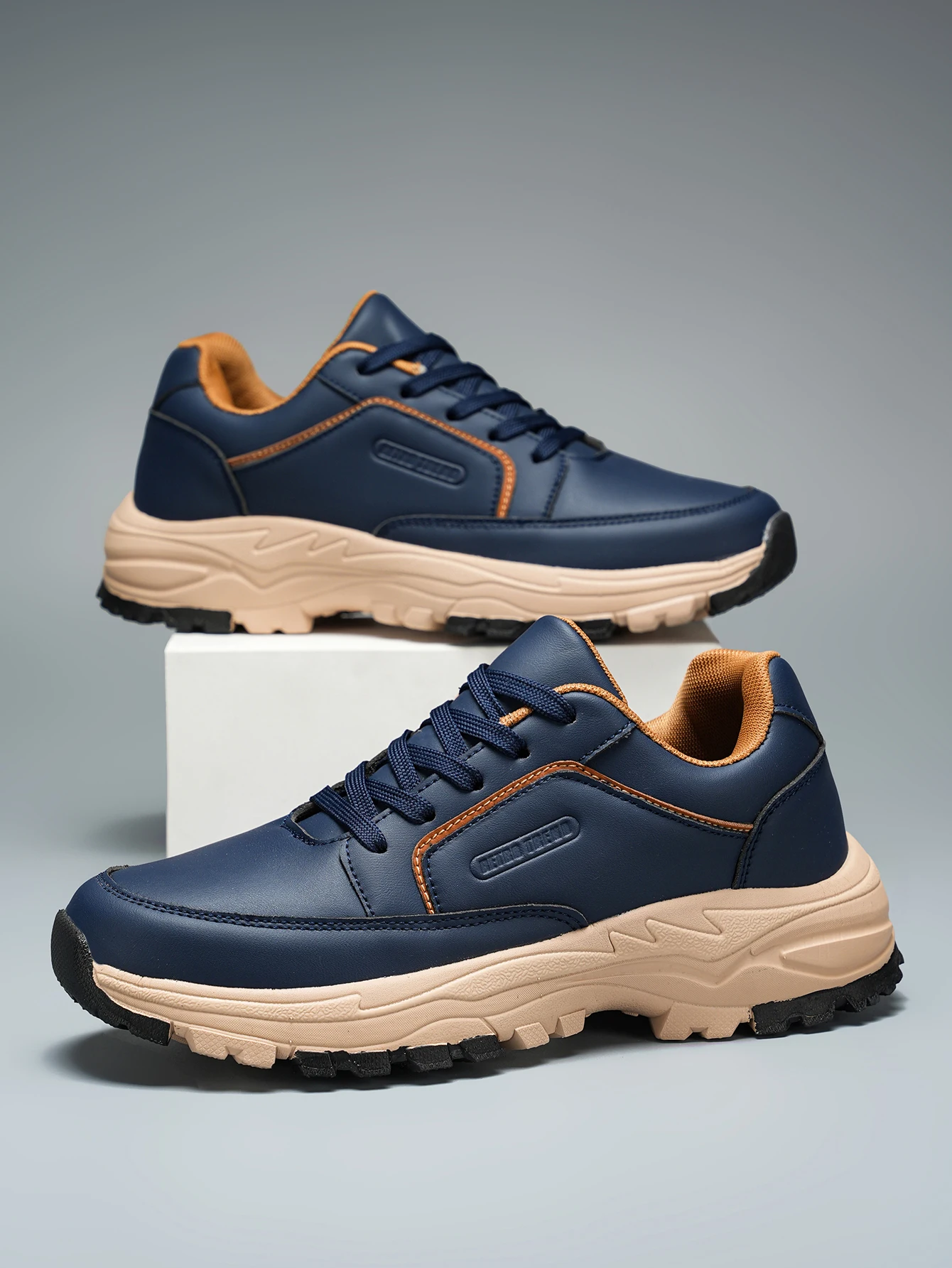 Men's Large Size Sports Shoes Outdoor Hiking Running Comfortable Casual Versatile Fashionable Training Shoes for Couples