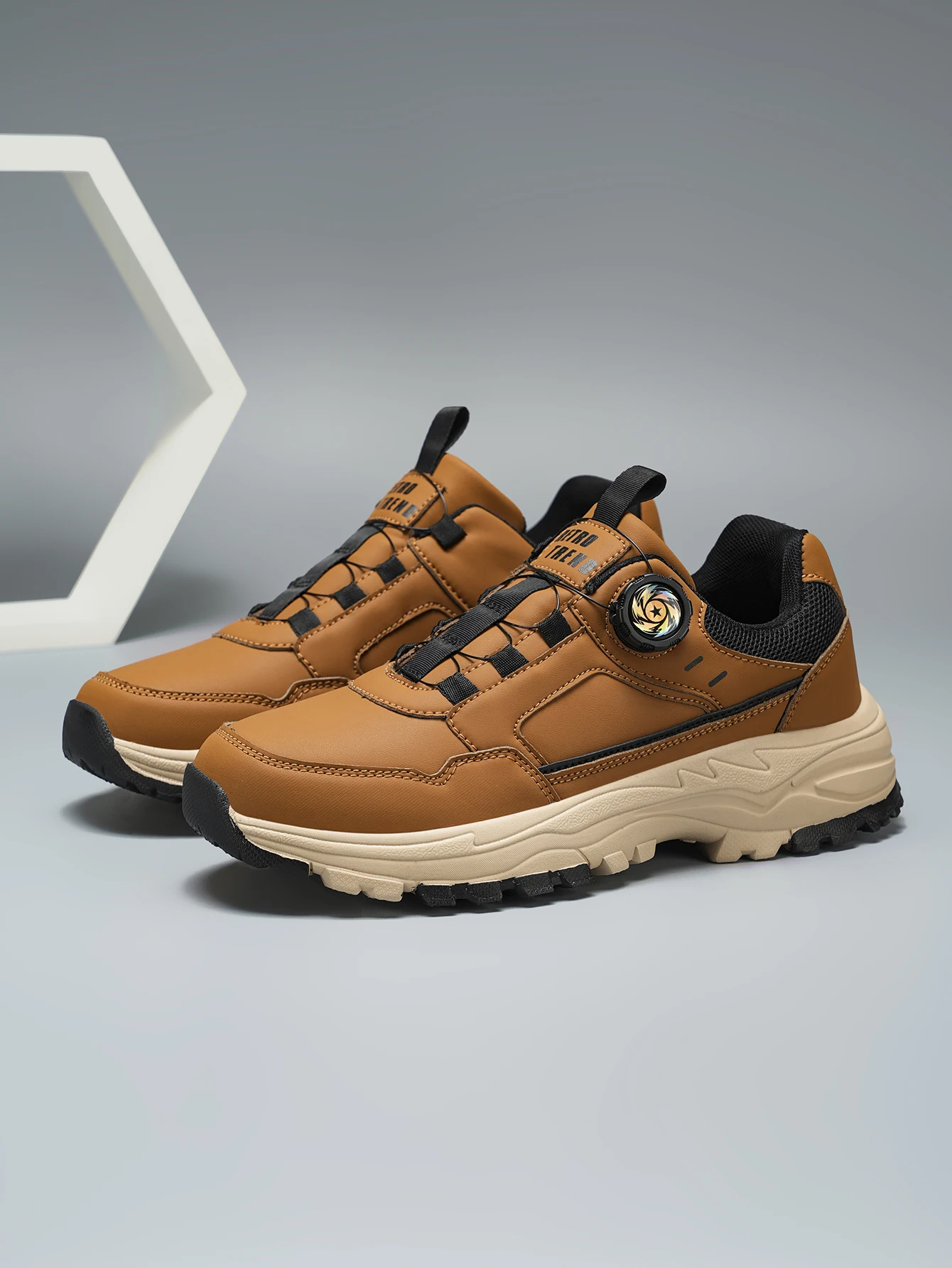 Men's Large Size Outdoor Hiking And Running Shoes Comfortable Casual Versatile Fashionable Sports Shoes for Couples Training