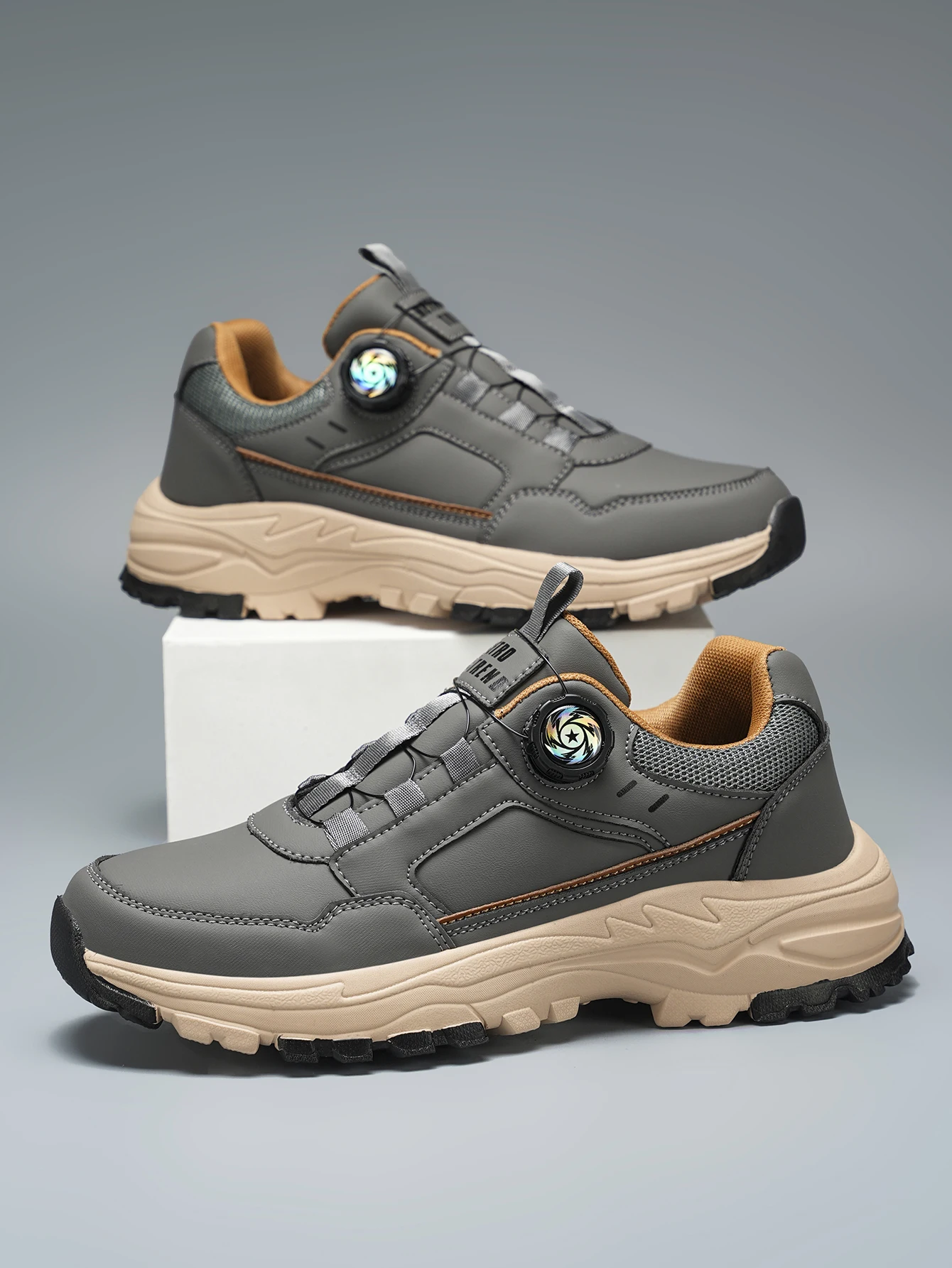 Men's Large Size Outdoor Hiking And Running Shoes Comfortable Casual Versatile Fashionable Sports Shoes for Couples Training