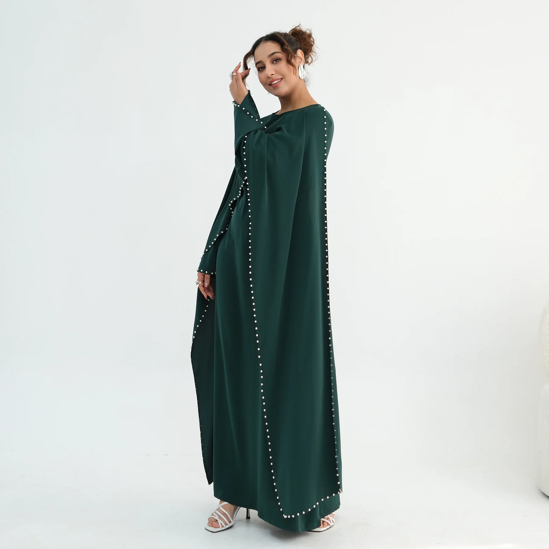 Luxury Dubai Shawl Abaya Elegant Beaded Waist Cinching Kaftan Muslim Women Traditional Dress Maxi Long Sleeve Robe Eid Outfit