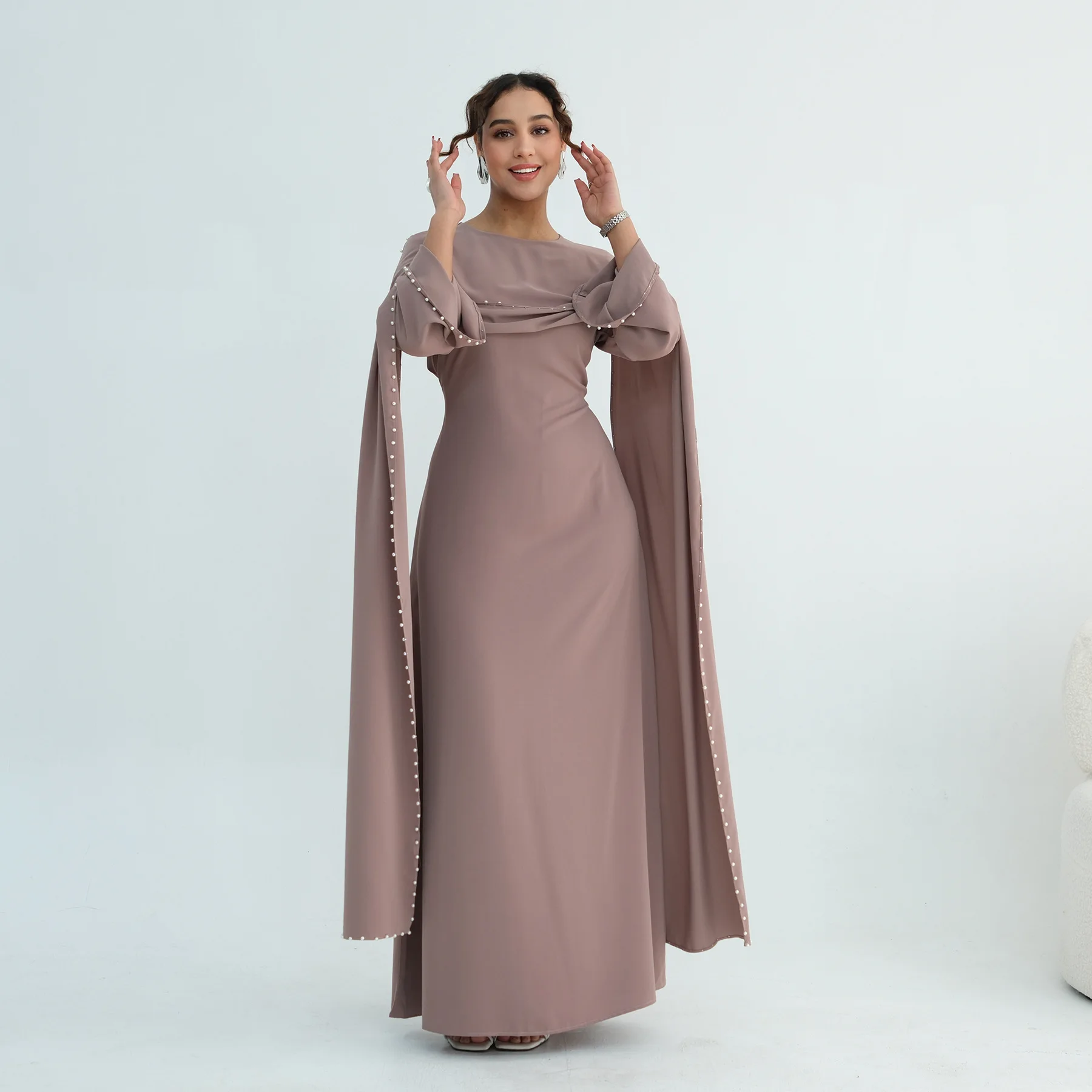 Luxury Dubai Shawl Abaya Elegant Beaded Waist Cinching Kaftan Muslim Women Traditional Dress Maxi Long Sleeve Robe Eid Outfit