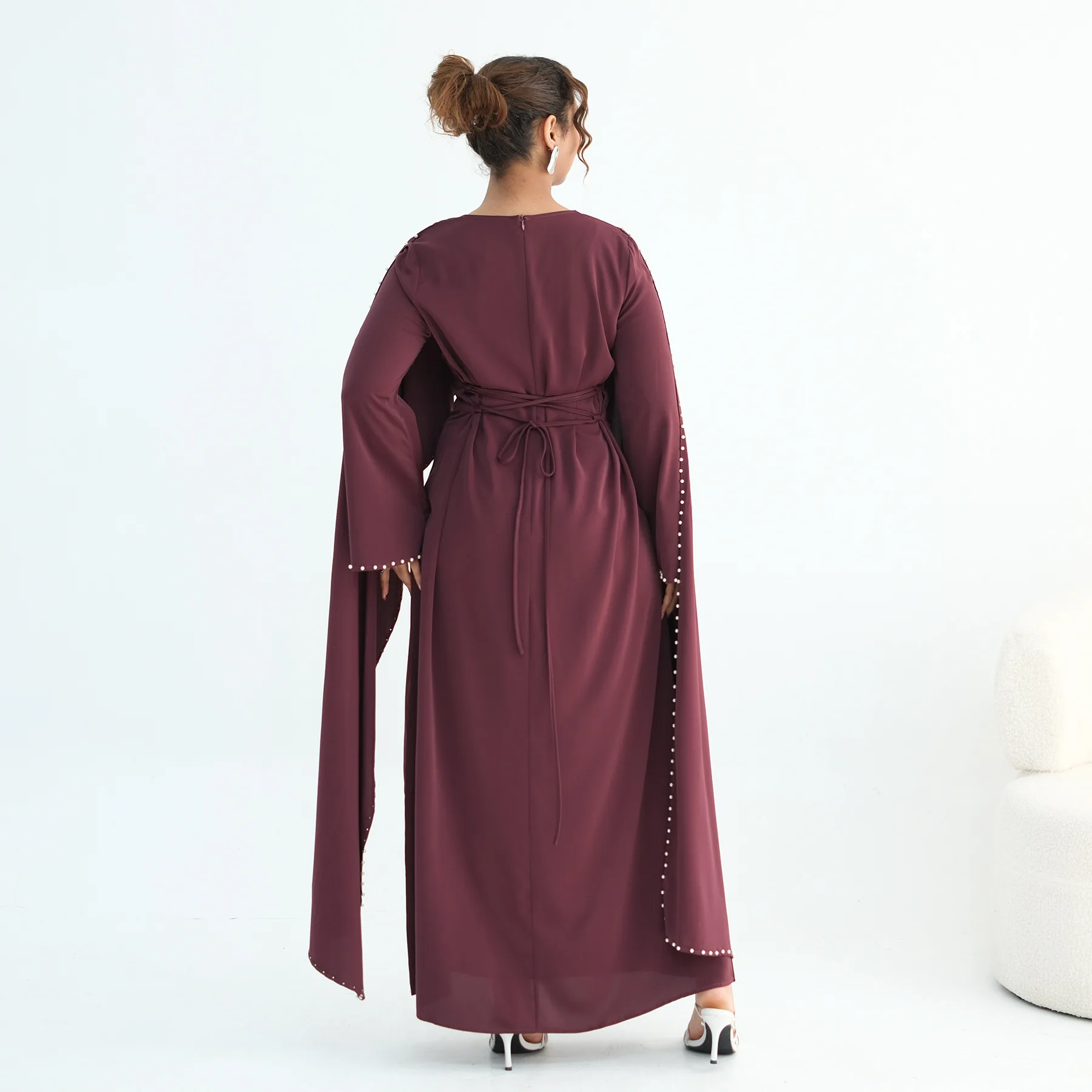 Luxury Dubai Shawl Abaya Elegant Beaded Waist Cinching Kaftan Muslim Women Traditional Dress Maxi Long Sleeve Robe Eid Outfit