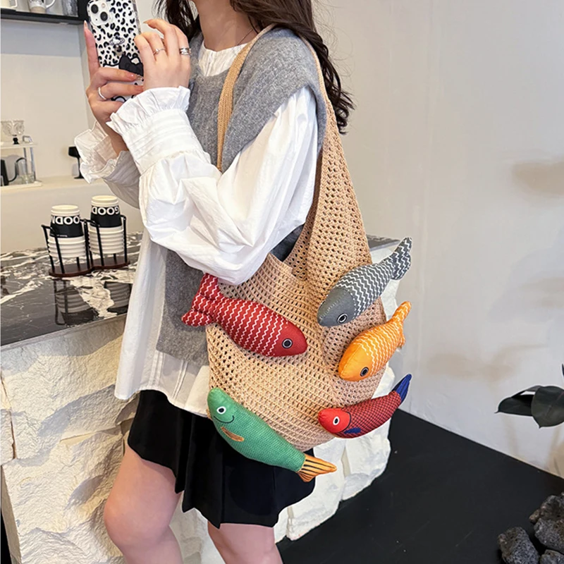 Cute Little Fish Relaxed Knitted Bag 2026 Summer New Commuter Versatile Shoulder Bag Contrasting Cut Out Tote Bag