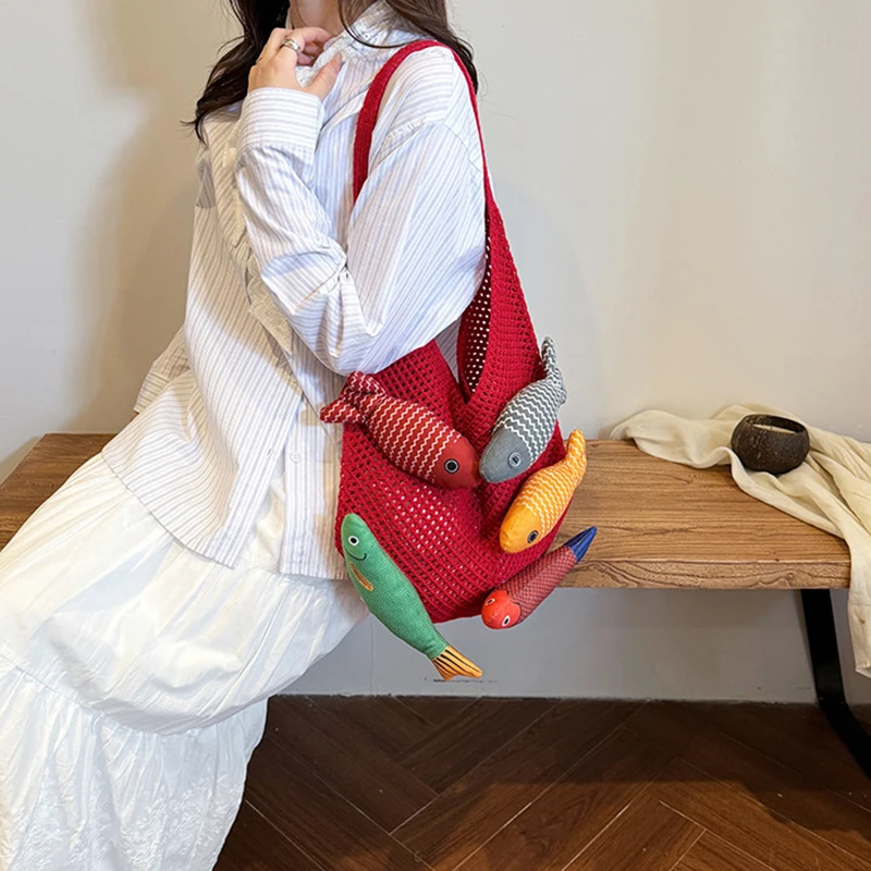 Cute Little Fish Relaxed Knitted Bag 2026 Summer New Commuter Versatile Shoulder Bag Contrasting Cut Out Tote Bag