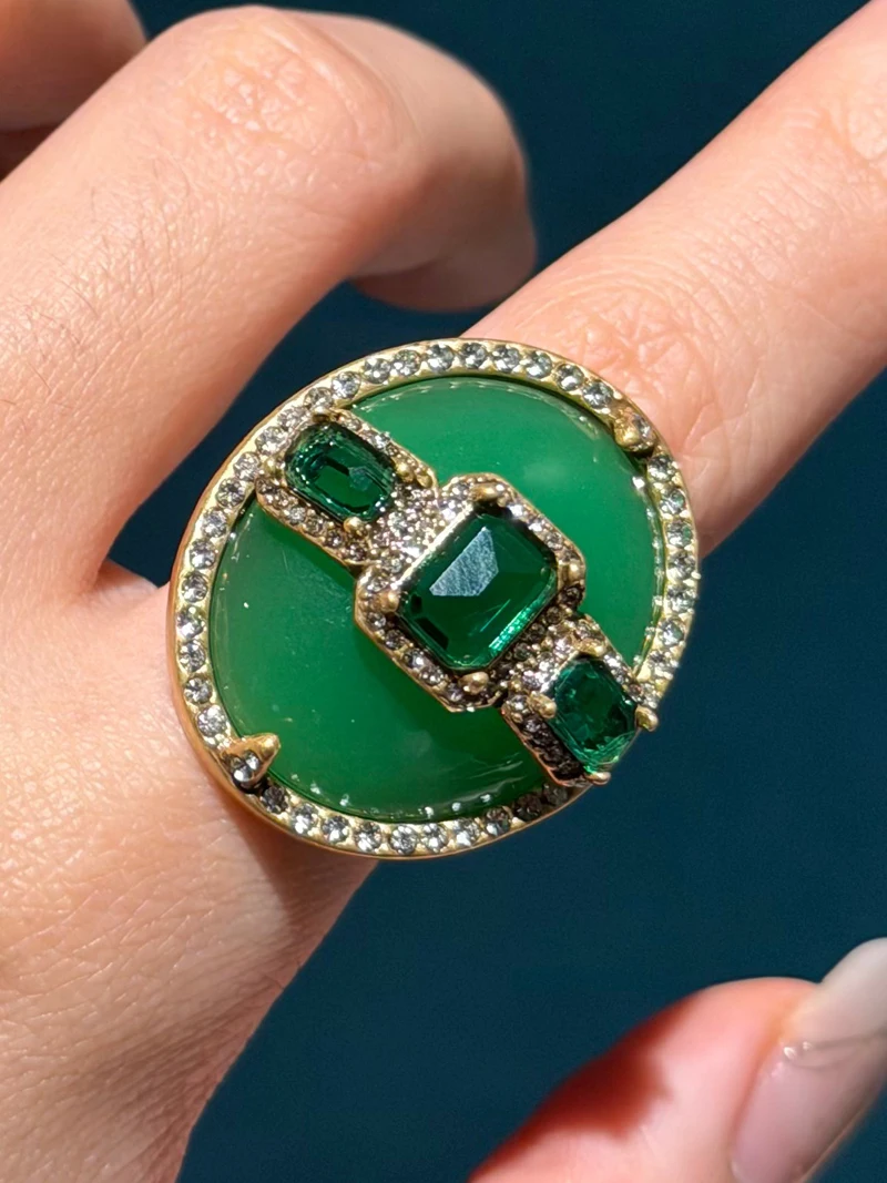 Luxury Gold Color Green Natural Stone Zircon Oval Vintage Rings Pearls for Woman Party Gift Antique Jewelry Korean Designer Open
