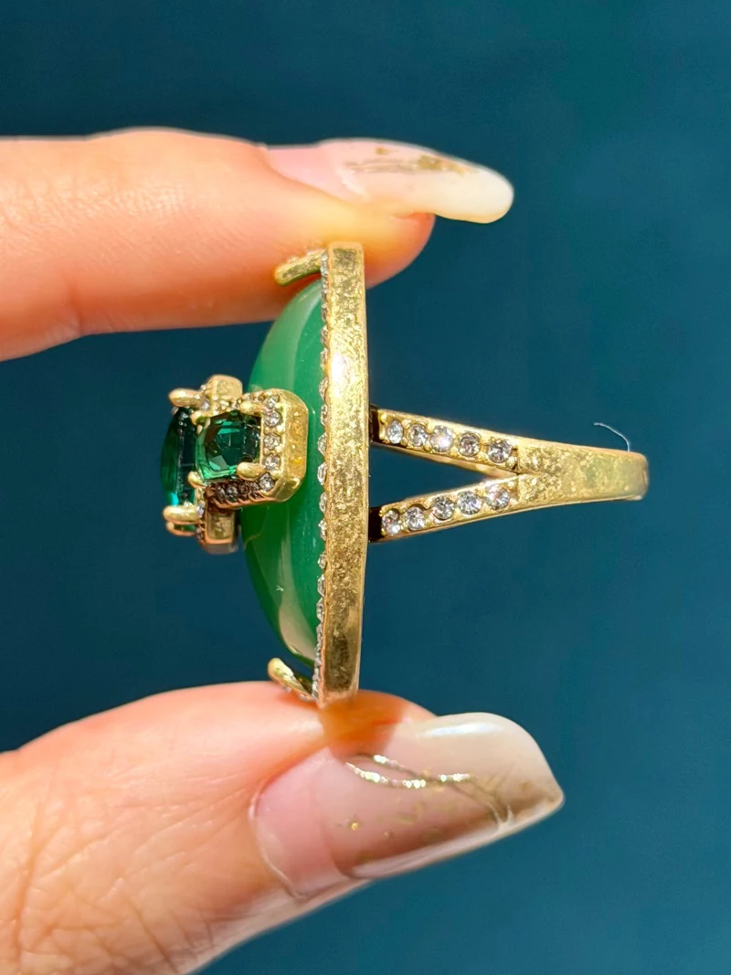 Luxury Gold Color Green Natural Stone Zircon Oval Vintage Rings Pearls for Woman Party Gift Antique Jewelry Korean Designer Open