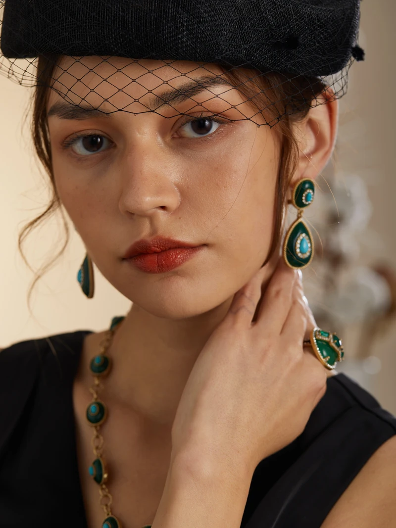 Luxury Gold Color Green Natural Stone Zircon Oval Vintage Rings Pearls for Woman Party Gift Antique Jewelry Korean Designer Open