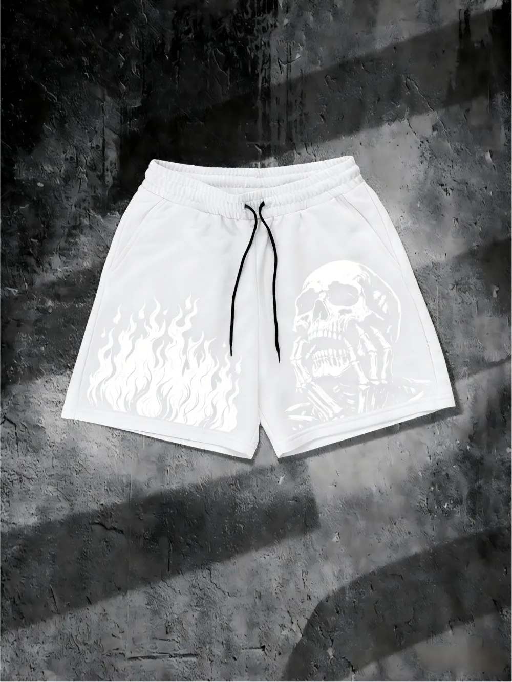 European and American Men's Summer Flame Skull Print Comfortable and Breathable Drawstring Shorts for Outdoor Leisure Vacation