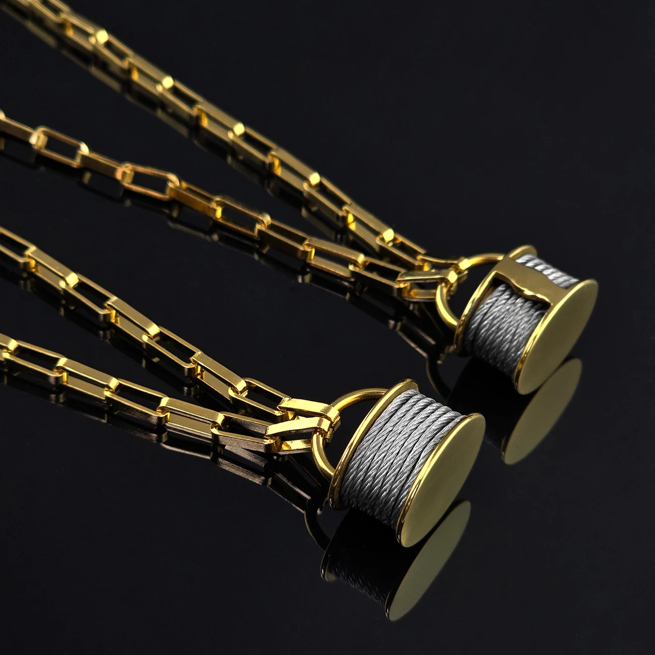 Designer-Inspired New Arrival Women's Gold-Plated Stainless Steel Lock Pendant Fashionable Vintage Necklace