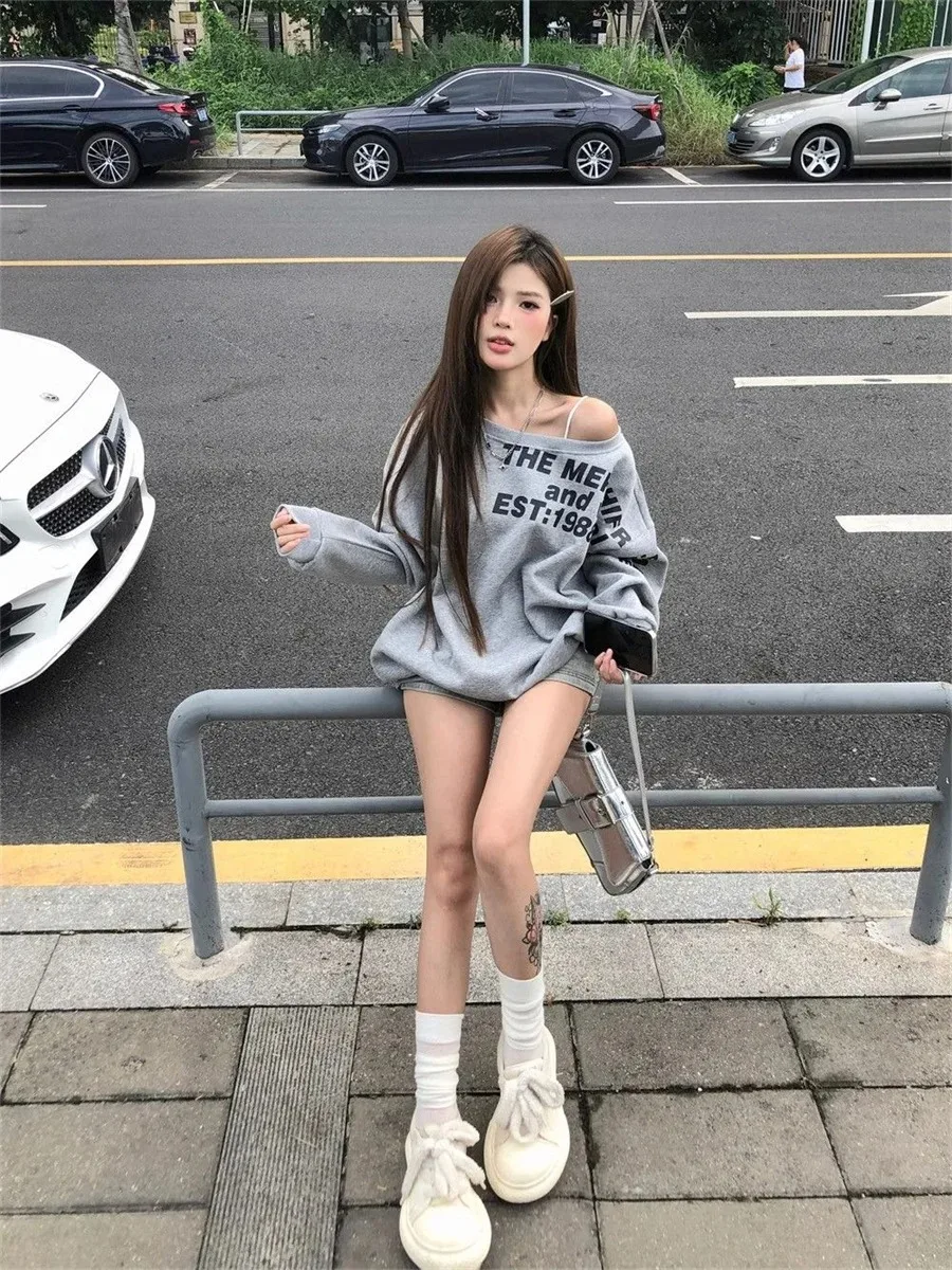 Y2k Sexy Oversize T shirt Women Streetwear Print Long sleeve Basic Top Lady Fall 2025 Winter Korean Fashion Oversized Tees Shirt