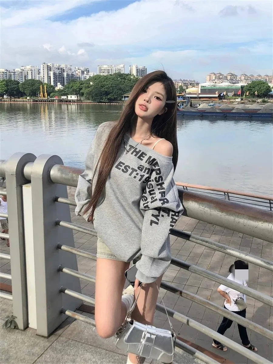 Y2k Sexy Oversize T shirt Women Streetwear Print Long sleeve Basic Top Lady Fall 2025 Winter Korean Fashion Oversized Tees Shirt