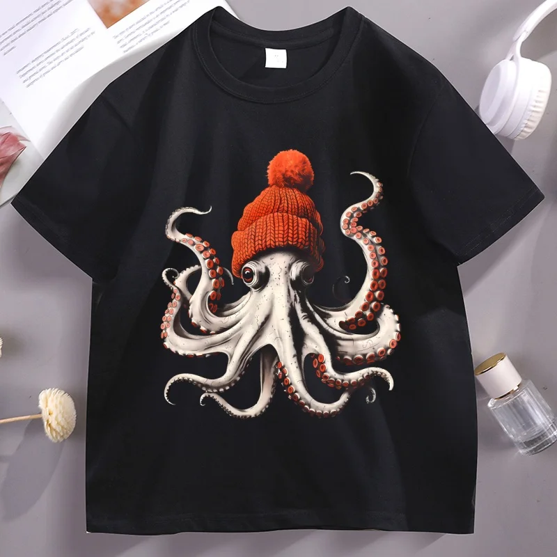 Funny Octopus Wearing Beanie Retro T-Shirt Unisex Funny T Shirt 90s Graphic Tee Cotton Short Sleeve Male Tees Y2k Clothing