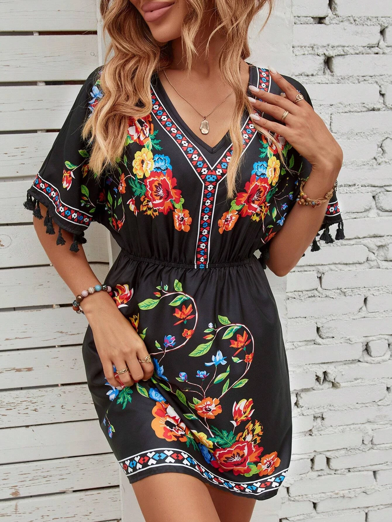Summer Floral Print Fringe Sleeve Dress, Ethnic Vintage V Neck Short Sleeve Waist Cinching, Casual Vacation Wear