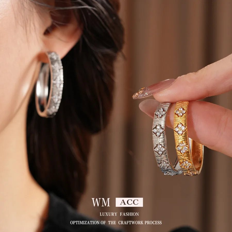 Vintage Clover Hoop Earrings for Women | 18K Gold Plated | Cubic Zirconia | Luxury Bridal Jewelry | Trendy Aesthetic Accessories