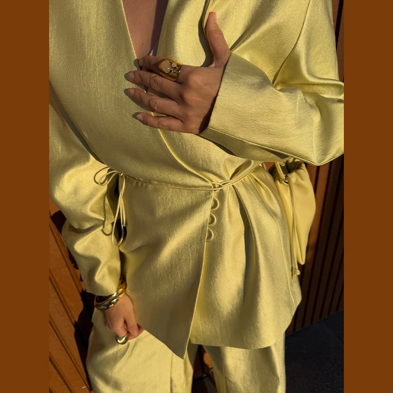 Women's Exquisite Luxury Satin Loose Jacket Wide Leg Pants Suit 2026 Casual Elegant V Neck Cinched Waist Jacket Chic Trouser Set