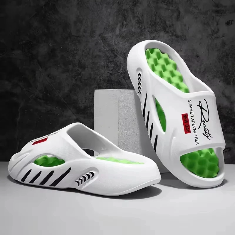 2026 New Men's Massage Slippers Indoor and Outdoor Sandals Beach Casual Shoes Comfortable Soles Men's Slippers Large