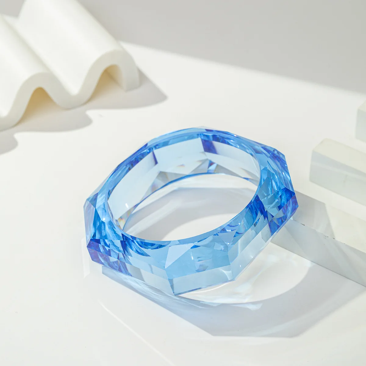 Luxury Asymmetric Cutting Geometry Transparent Colorful Resin Acrylic Bangles For Women Bracelets Charm Thick Simple Jewelry