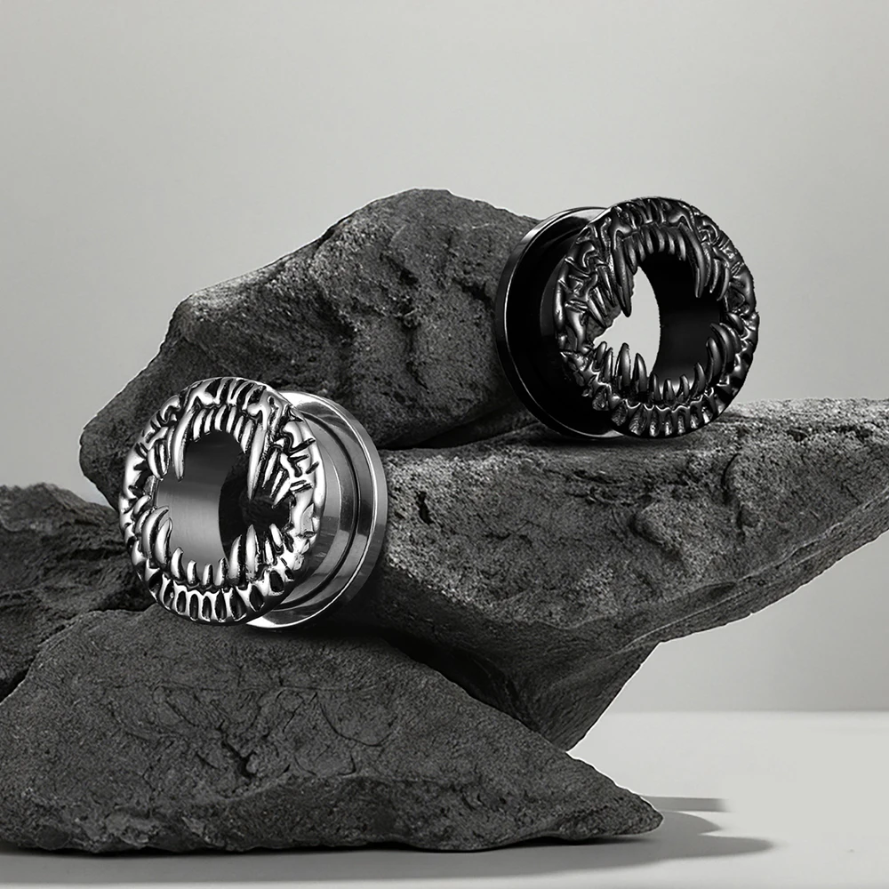 Casvort 2PCS 316 Stainless Steel Beast Fangs Ear Tunnels Monster Mouth Ear Plugs Gauges Gothic Punk Body Stretching Jewelry