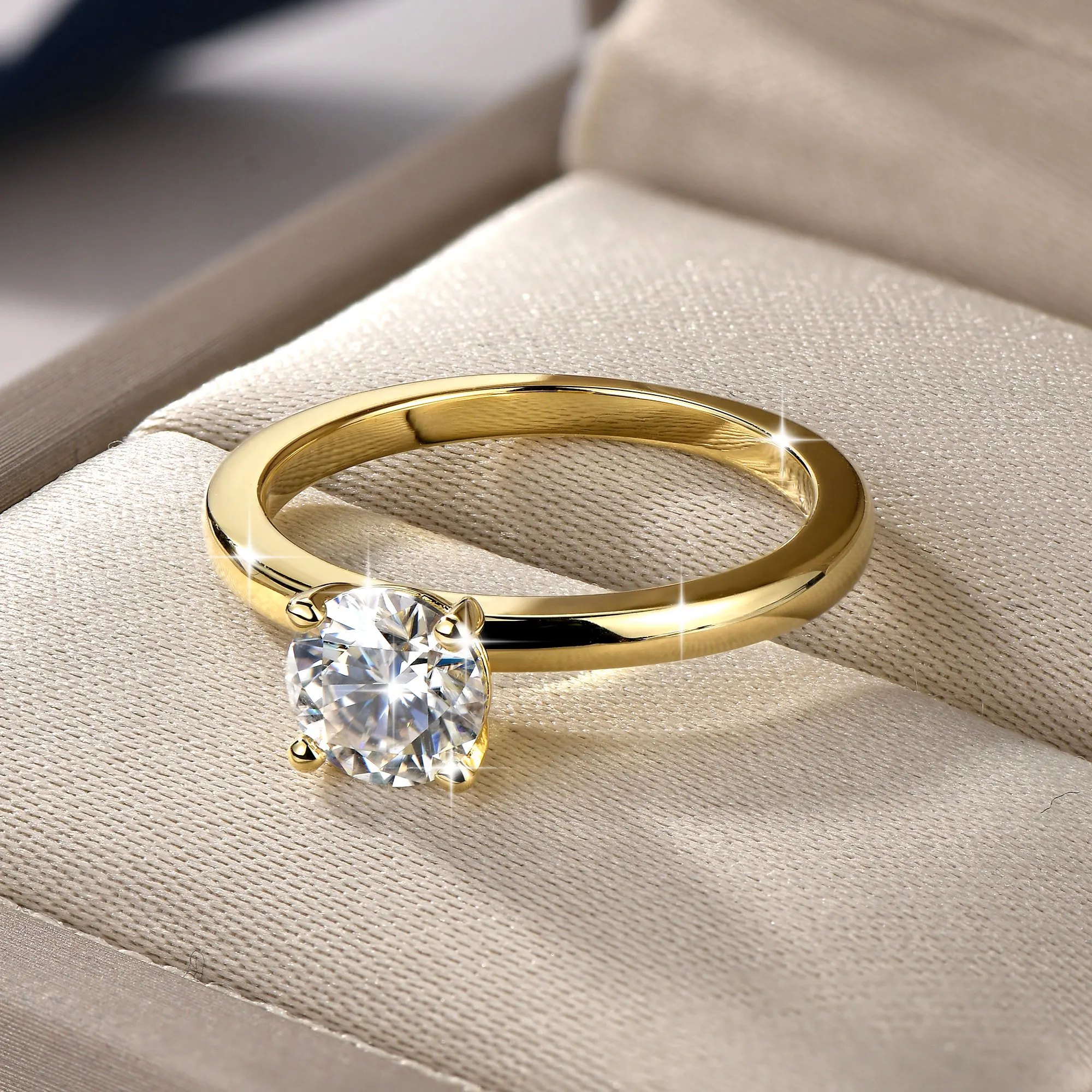 IOGOU Solitaire 1.0CT 6.5MM D Moissanite Diamond Rings 14K Gold Filled Classic Wedding Engagement Promise Ring for Women Jewelry
