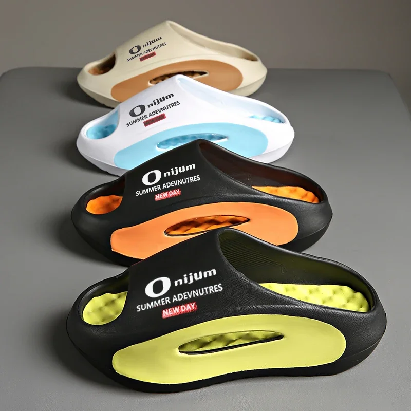 Couple Style Summer Casual 2026 New Arrival House Slippers Anti-Slip and Anti-Odor Men's and Women's Outdoor Beach Slippers