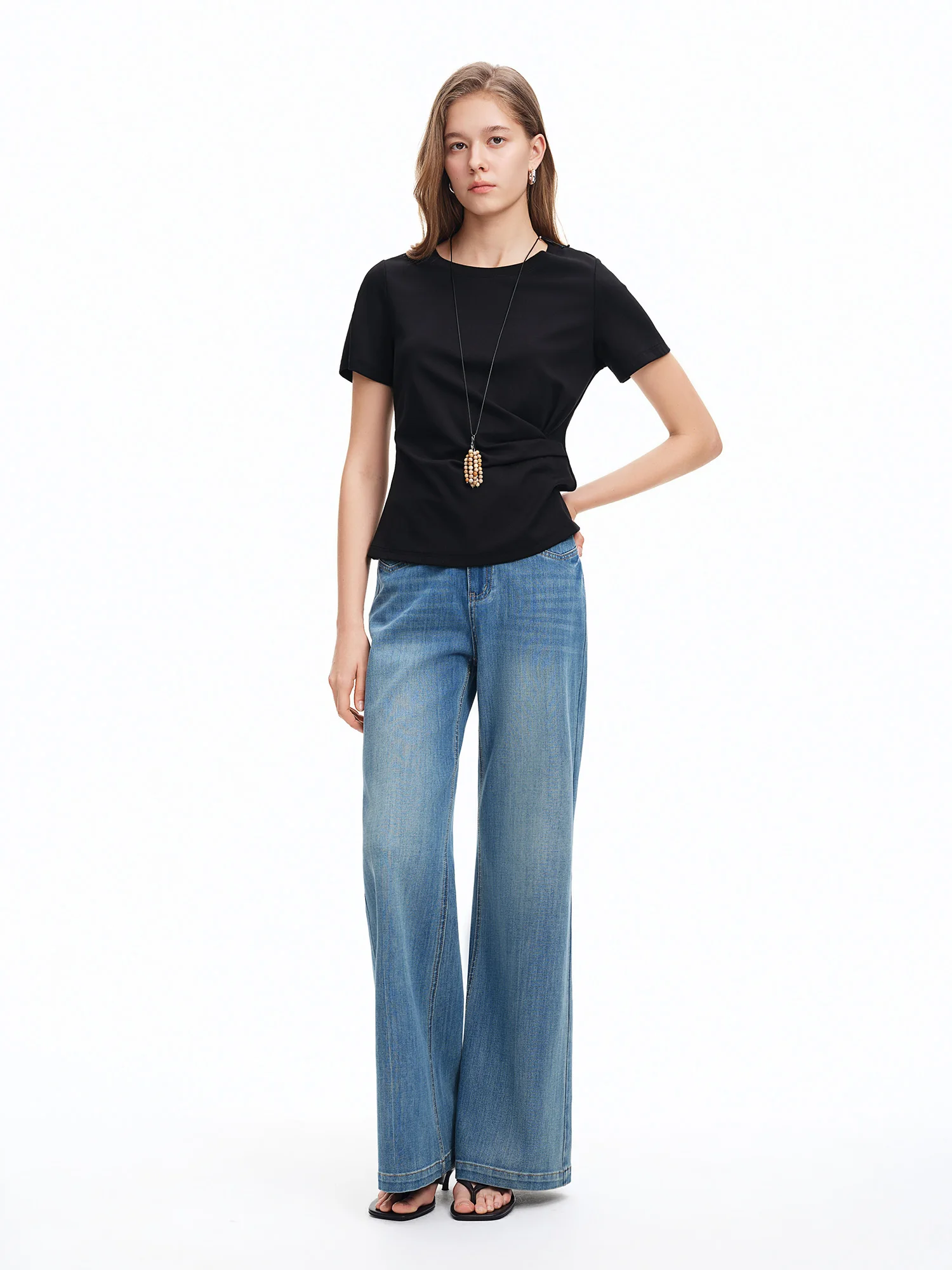 DUSHU 2026 Summer Women Asymmetrical Cut-out T-shirt Structured Shoulder Waist-Cinching Round Neck Top Side Slit Daily Essential