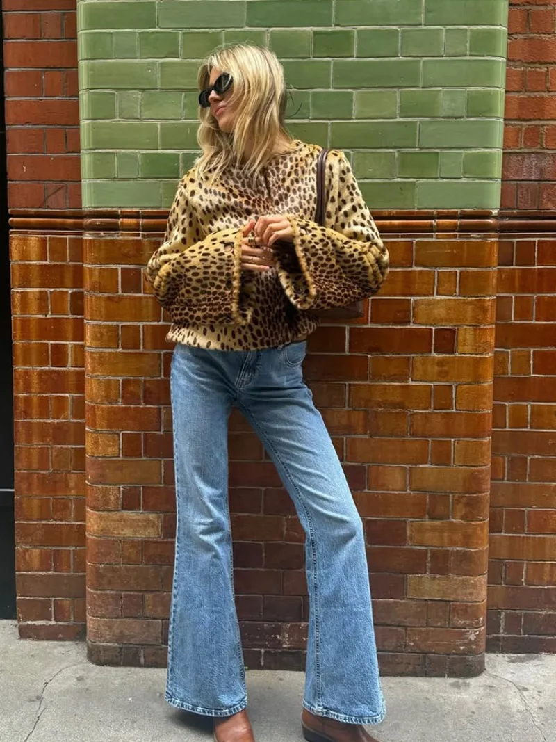 UNITIM Women Faux Fur Leopard Jacket Round Neck Long Sleeve Button Front Coats Spring Edgy Women Outerwear Lady Vintage Outwear