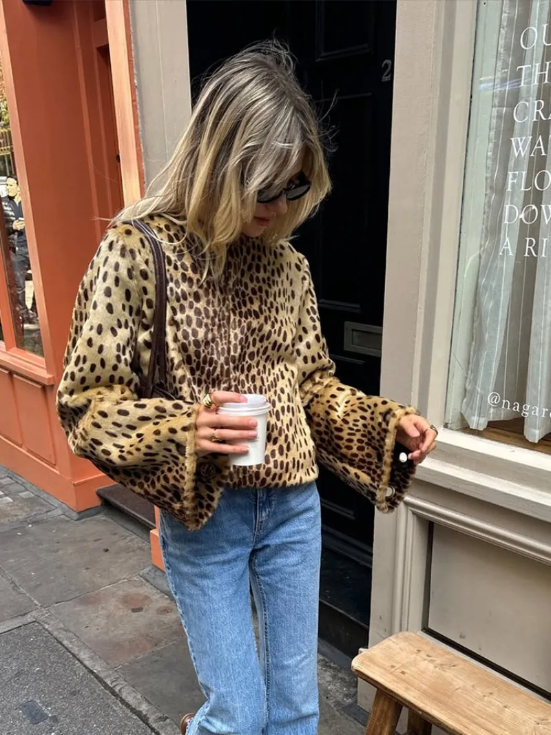 UNITIM Women Faux Fur Leopard Jacket Round Neck Long Sleeve Button Front Coats Spring Edgy Women Outerwear Lady Vintage Outwear