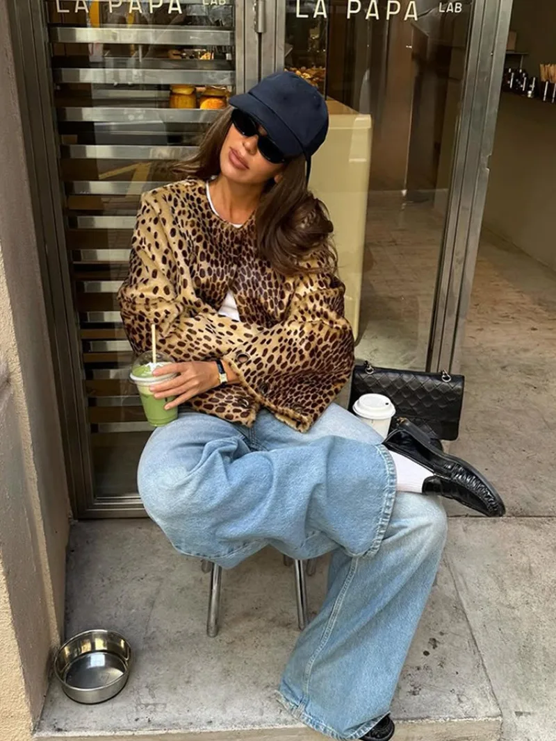 UNITIM Women Faux Fur Leopard Jacket Round Neck Long Sleeve Button Front Coats Spring Edgy Women Outerwear Lady Vintage Outwear
