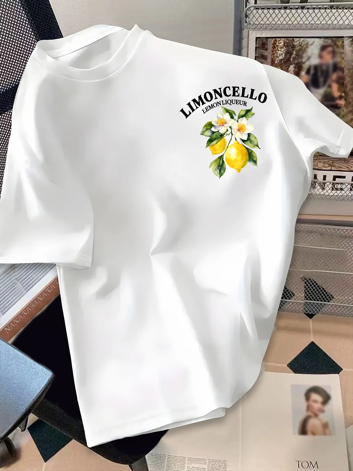 Men's Retro Style T-Shirt Limoncello Lemon Liqueur Print Crew Neck Short Sleeve Polyester Tops with "Refreshing" Text M-4XL