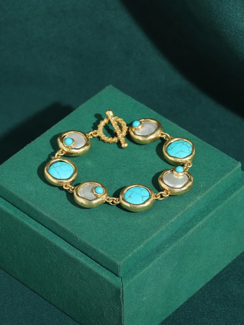 Luxury Designer Vintage Turquoise Baroque Pearl Bracelets Antique Gifts Palace Style Gold Plated Jewelry For Women 2026 Wedding