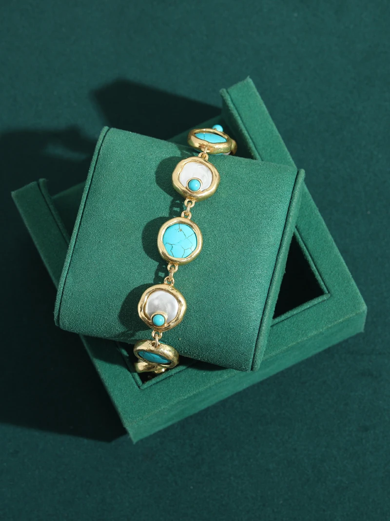 Luxury Designer Vintage Turquoise Baroque Pearl Bracelets Antique Gifts Palace Style Gold Plated Jewelry For Women 2026 Wedding