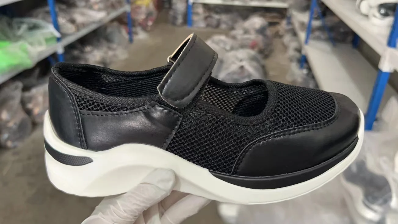 2026 Fashion Outdoor Breathable Mesh Vulcanized Sneakers Women's Shoes Flats Casual Platform Travel Walking Footwear Large Size