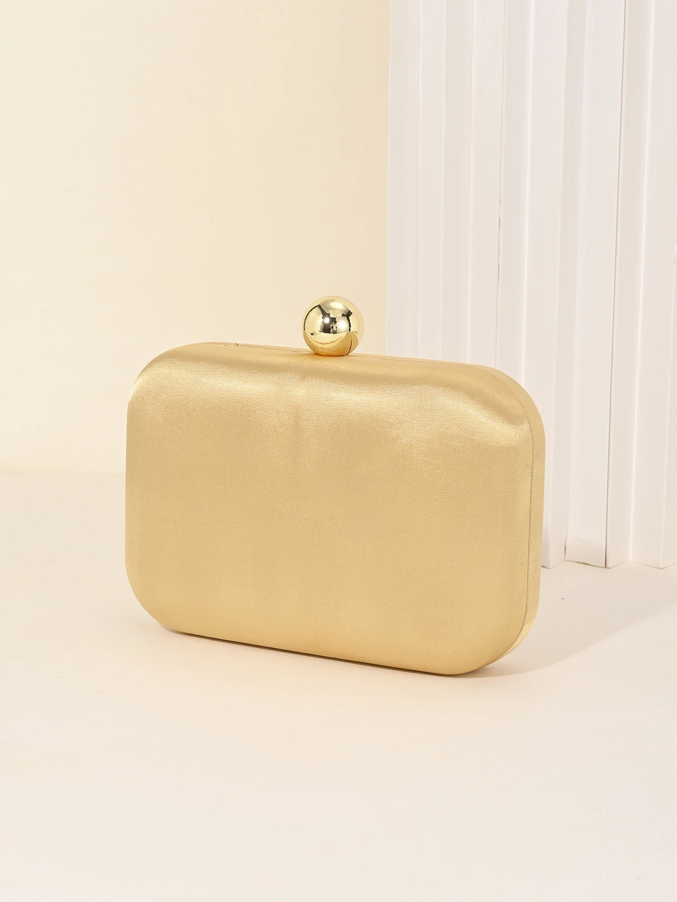 Ladies' Evening Bag, Vintage Satin Clutch Square Bag, Elegant Evening Bag with Golden Spherical Lock and Detachable Chain