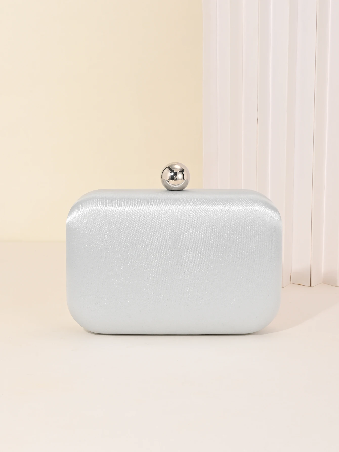 Ladies' Evening Bag, Vintage Satin Clutch Square Bag, Elegant Evening Bag with Golden Spherical Lock and Detachable Chain