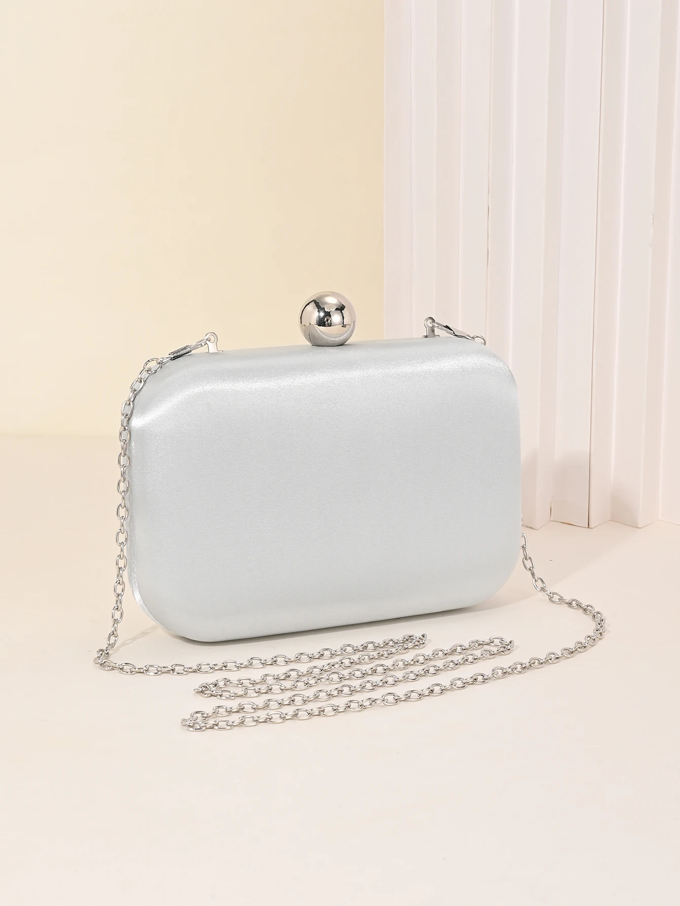 Ladies' Evening Bag, Vintage Satin Clutch Square Bag, Elegant Evening Bag with Golden Spherical Lock and Detachable Chain
