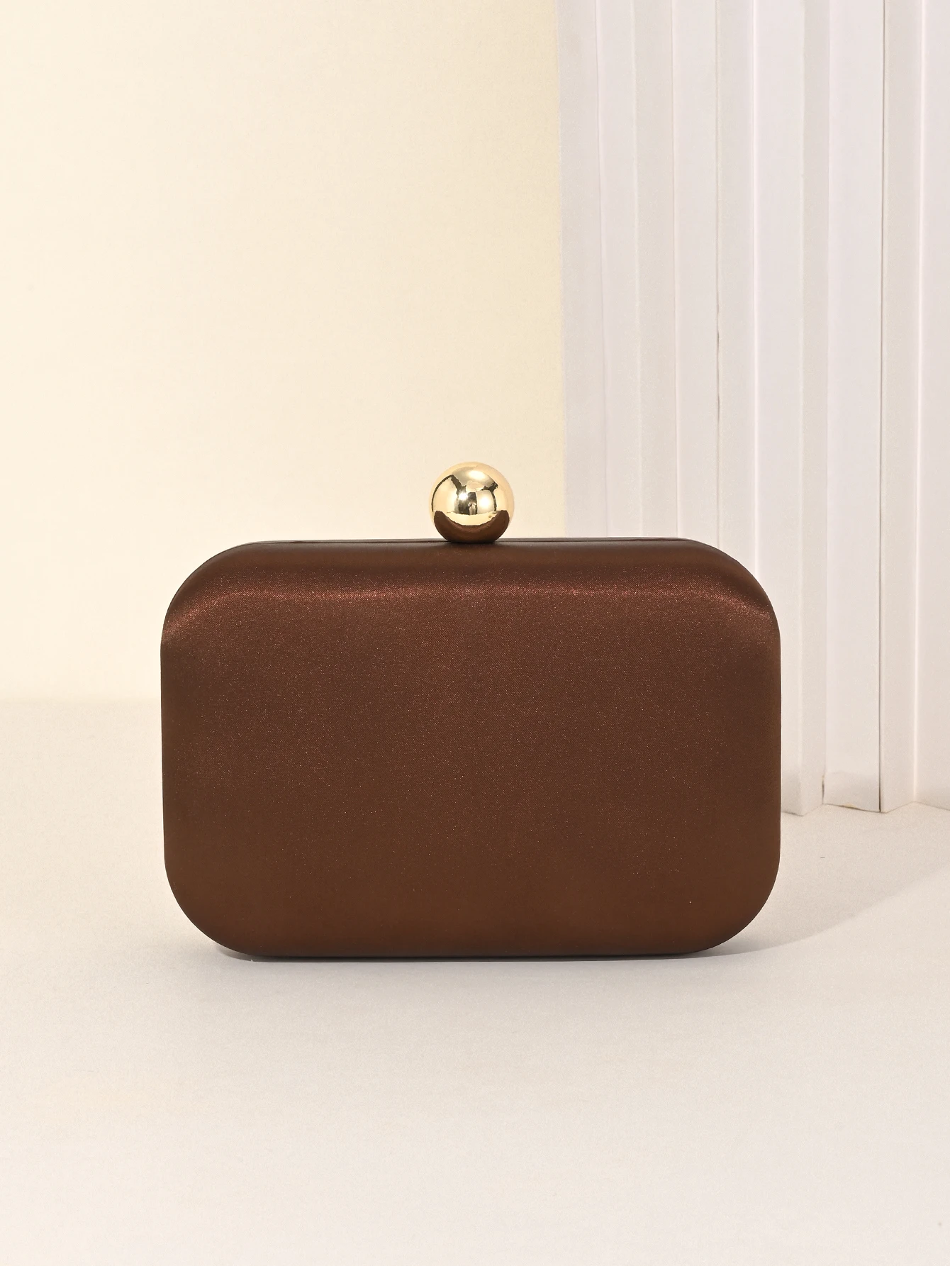 Ladies' Evening Bag, Vintage Satin Clutch Square Bag, Elegant Evening Bag with Golden Spherical Lock and Detachable Chain