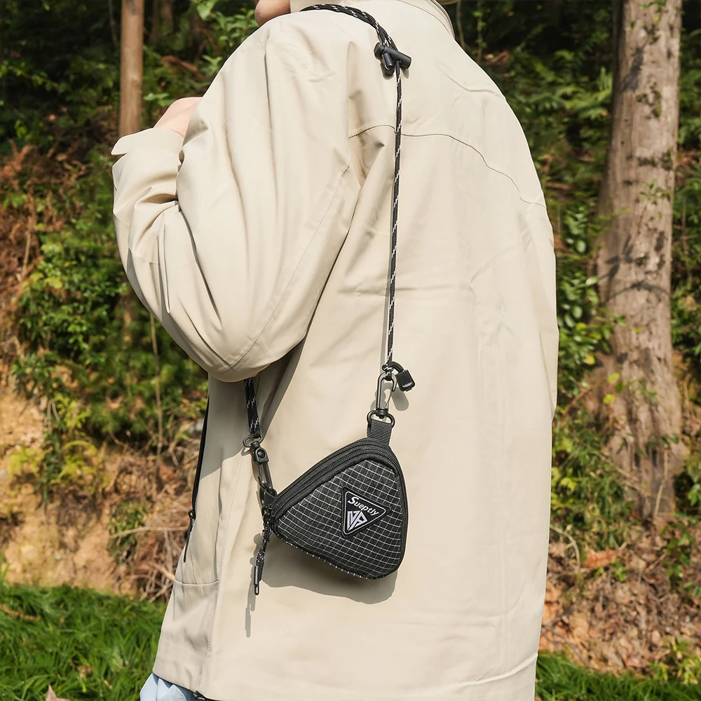 Men's Shoulder Bag, Japanese Style Small Hanging Bag, Contrasting Color Triangle Key Bag, Casual Workwear Style Headphone Bag