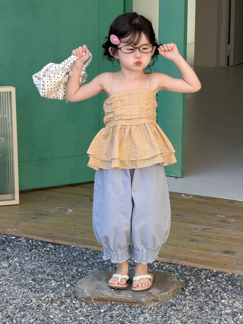 Korean version girls' checkered camisole 2026 summer new style children's western-style backless top baby camisole