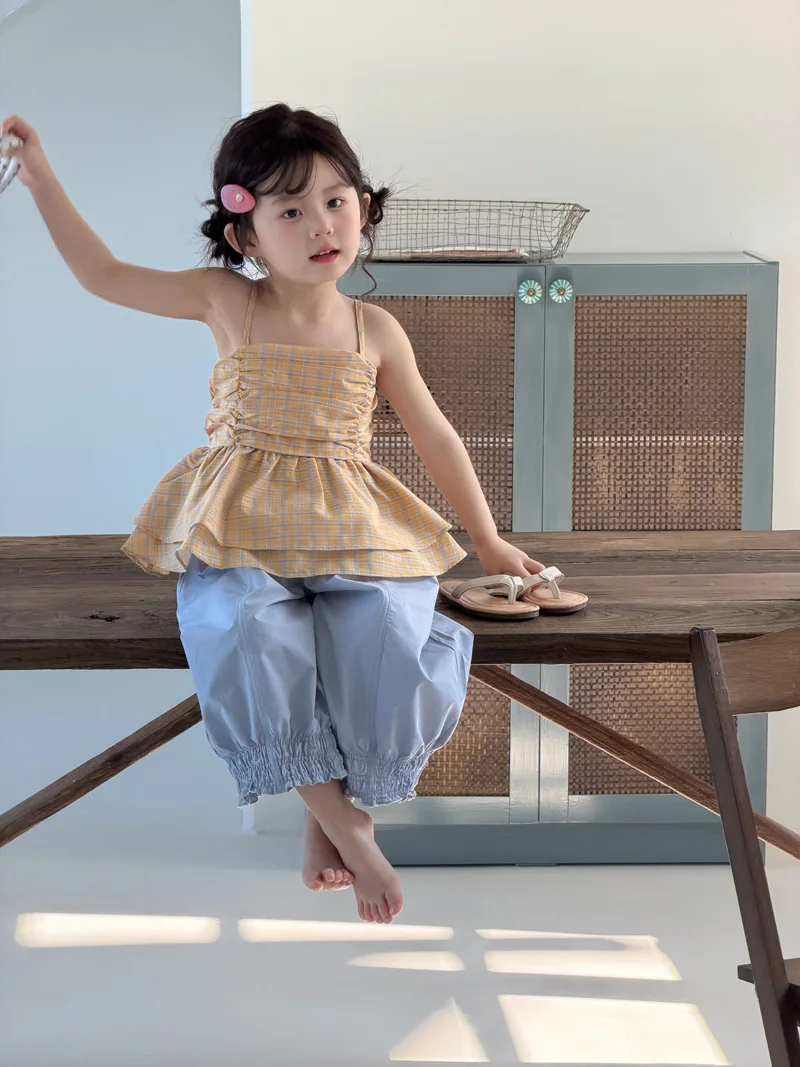 Korean version girls' checkered camisole 2026 summer new style children's western-style backless top baby camisole