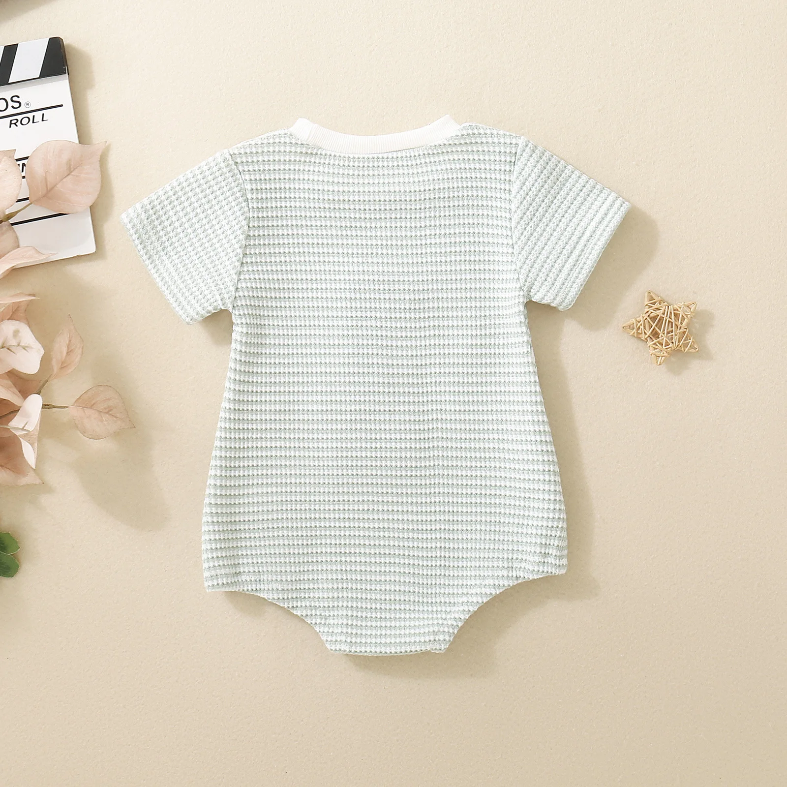 Summer neutral infant one embroidered short-sleeved triangular Romper