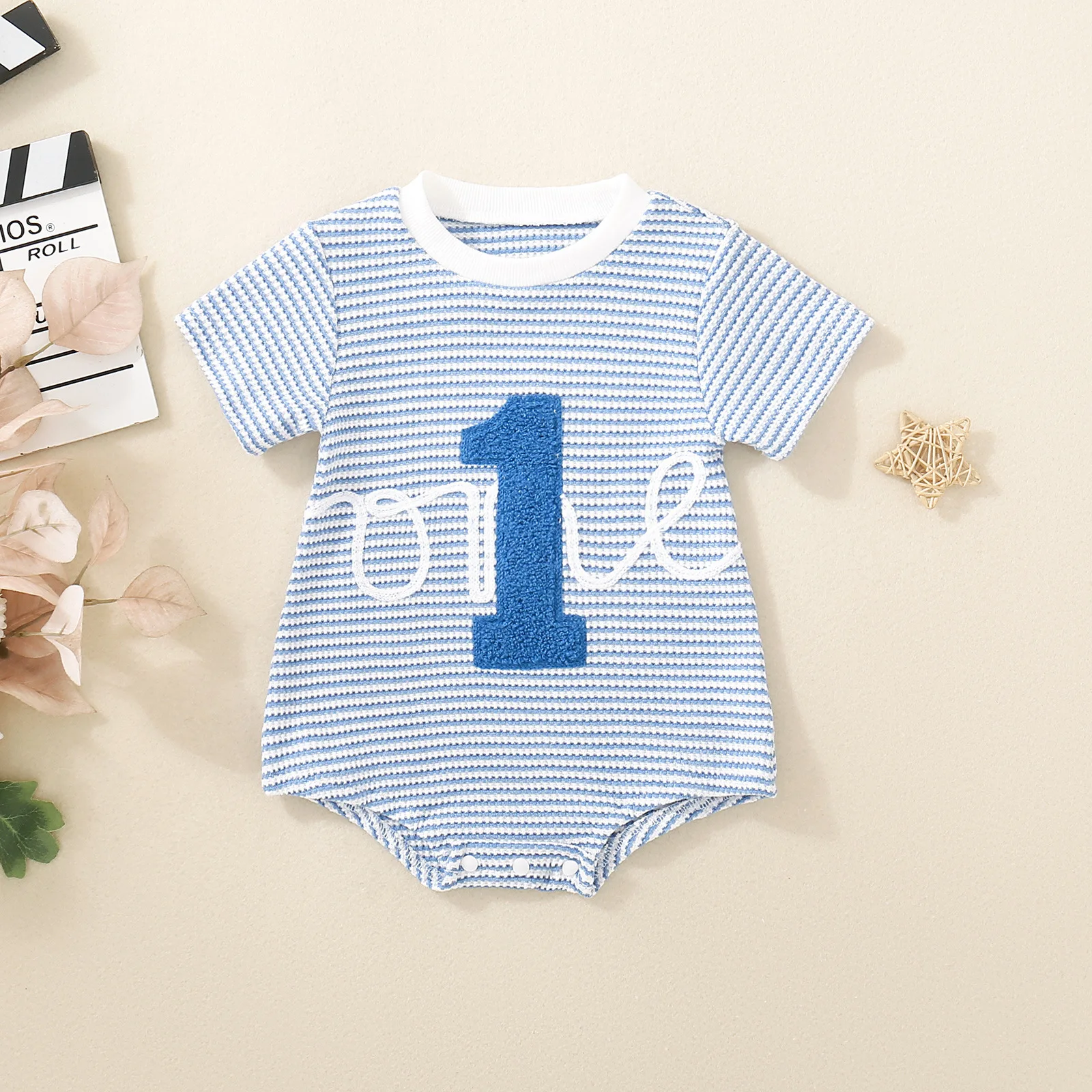 Summer neutral infant one embroidered short-sleeved triangular Romper
