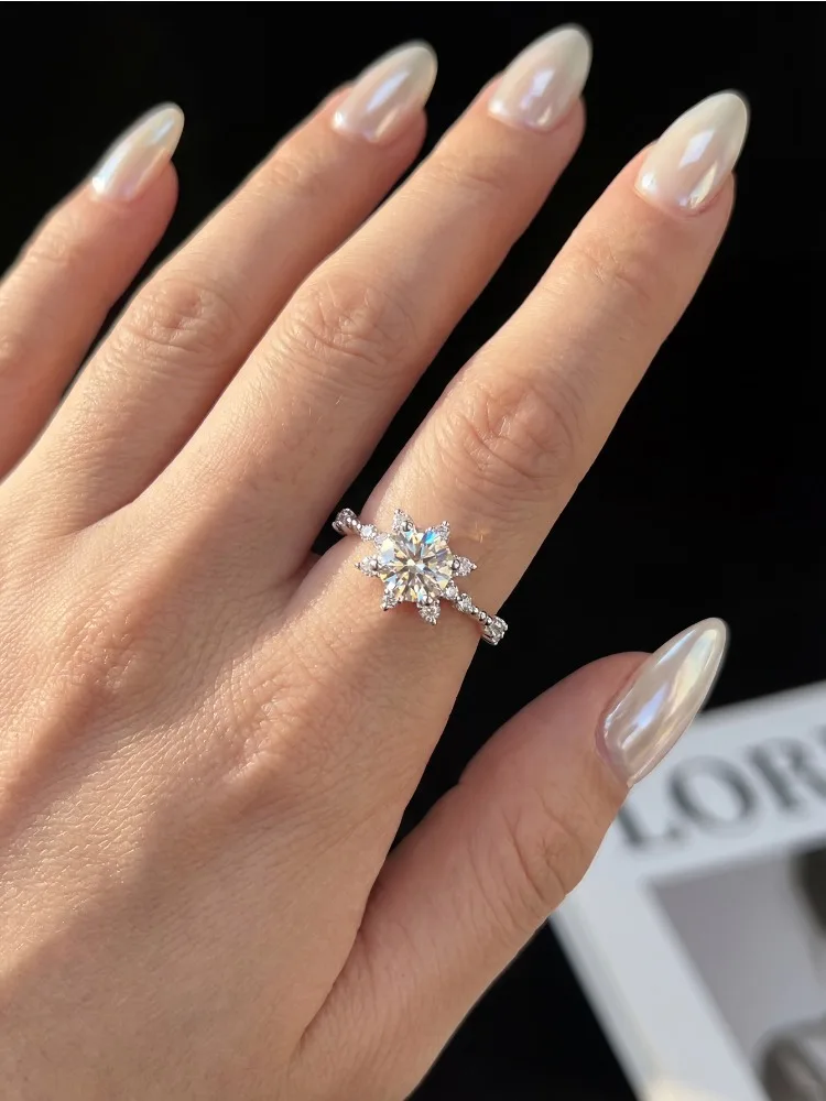 Real Classical 1CT Moissanite Diamond Sunflower Ring for Women 925 Sterling Silver Luxury High Quality Fine Jewelry