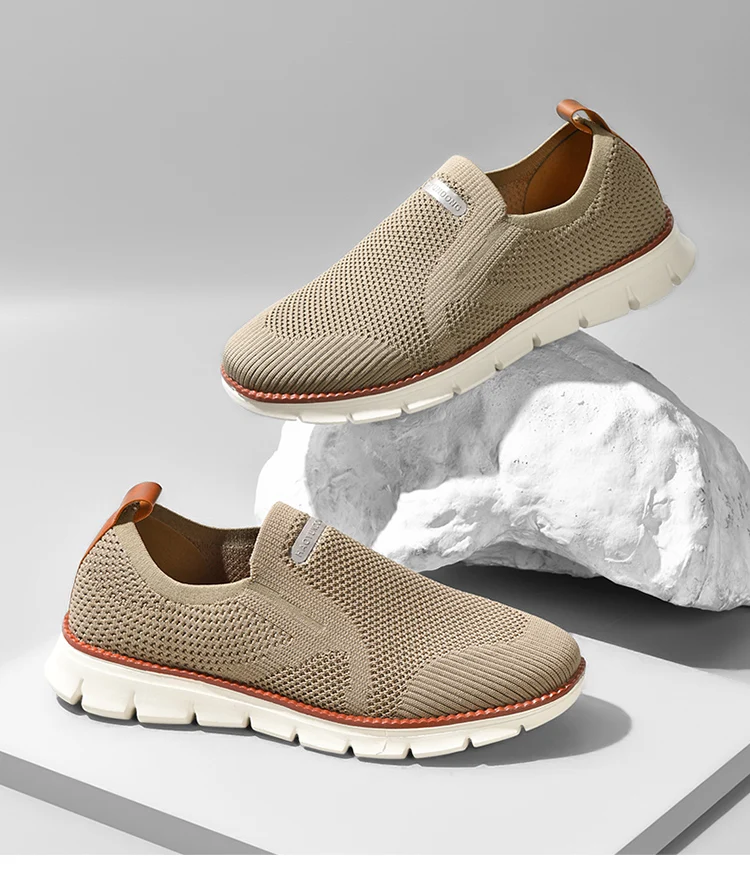 Summer New Men's Sports Shoes Breathable Mesh Cloth Shoes Outdoor Casual Shoes Men's Non-Slip Flying Woven Shoes Plus Size 50