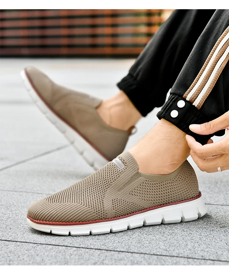 Summer New Men's Sports Shoes Breathable Mesh Cloth Shoes Outdoor Casual Shoes Men's Non-Slip Flying Woven Shoes Plus Size 50