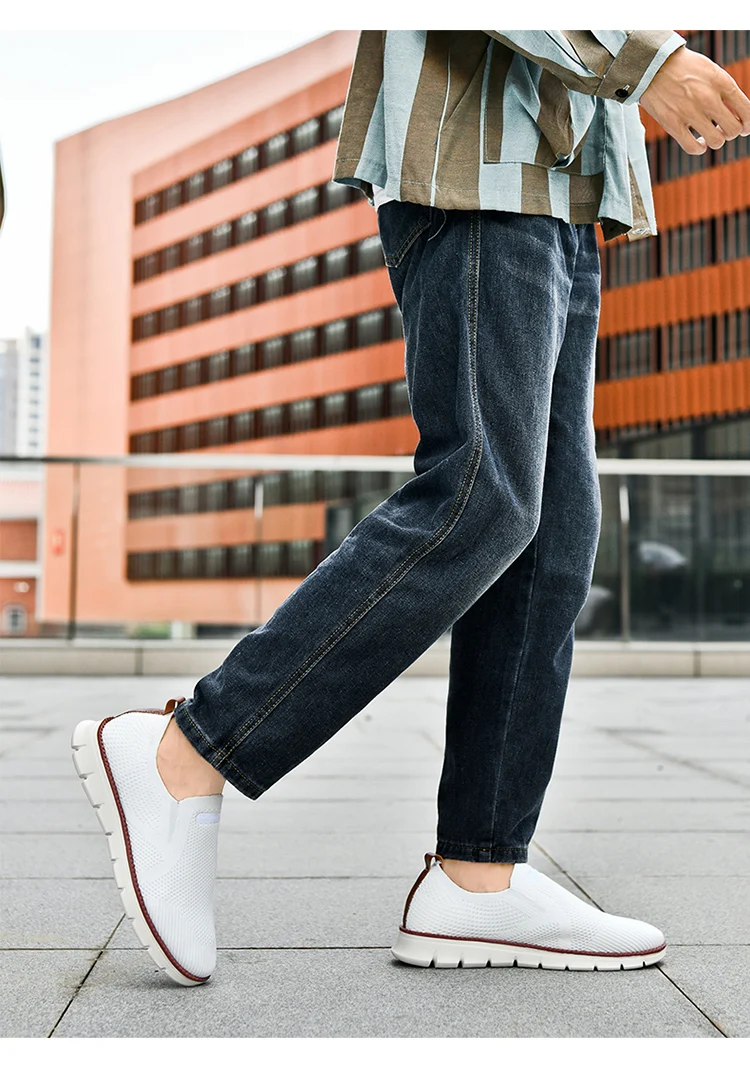 Summer New Men's Sports Shoes Breathable Mesh Cloth Shoes Outdoor Casual Shoes Men's Non-Slip Flying Woven Shoes Plus Size 50