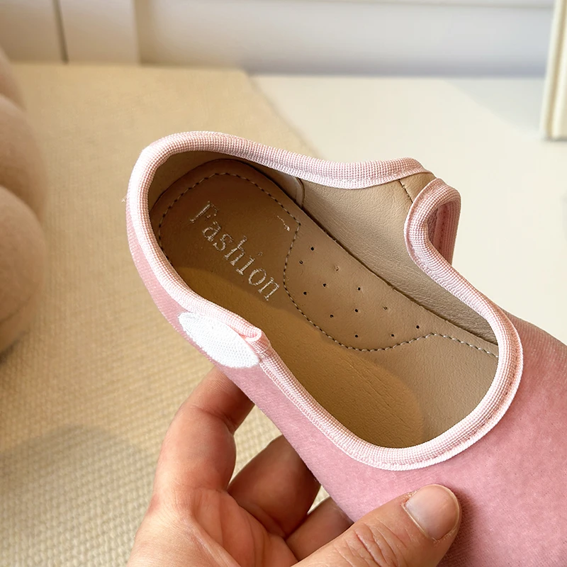 Spring Big Girls Velvet Mary Jane Shoes With Pom Pom Kids Flats Princess Dress Shoes for Party Wedding Children Flats 23-35