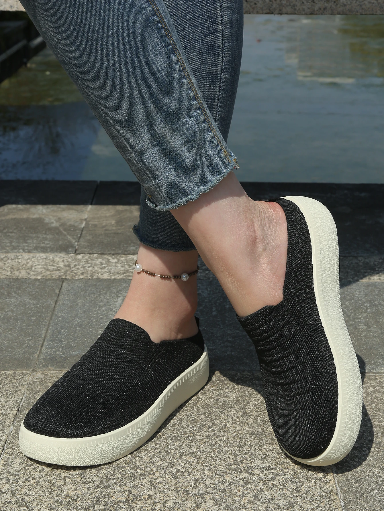 New Ladies Slippers Outdoor Thick Bottom Home Shoes Knitted Breathable Slip-On Footwear Free Shipping